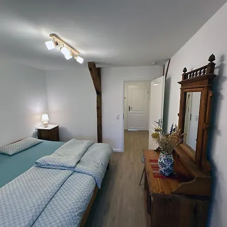 Lassen Hof 02 Eichhoernchenkobel Apartment Brodersby-Goltoft